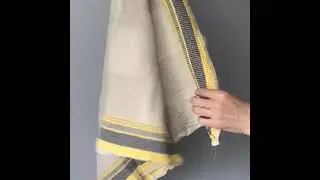 Linen bath towels yellow