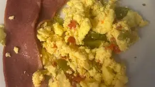 Кето-яичница по-западному @meikosadventures