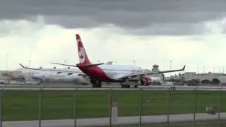 10.75 Minutes of Stormy-day Plane Spotting At Miami Airport [HD]