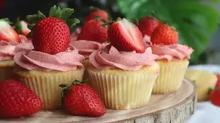 Easy Soft & Fluffy Vanilla Bean Cupcakes with Strawberry Buttercream!