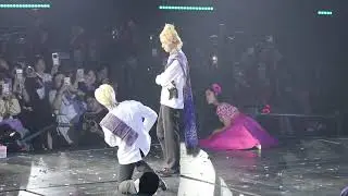 ZEENUNEW CRAZY IN LOVE CONCERT (ละครเวที)