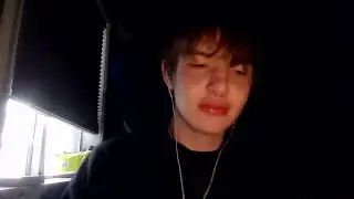 watch me eat noodles for 6 minutes and 59 seconds while watching youtube asmr