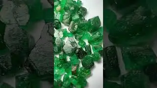 Natural Green Emerald 400 carats for cutting and faceting #greenemerald #emerald #crystals #gems