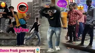 Dance prank 🤣🤩 Epic reaction 😎#danceinpublic #danceprank