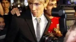 Fernando Torres- Who's that chick