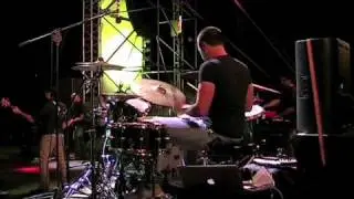 Jonhatan Tenerini - C'e' Chi dice no - Albachiara Band Live Stadio.m4v