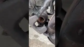 Nissan Altima: How to change Nissan Altima brake pad and Rotors. Step by step part 3