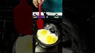 Egg Flip In Cast Iron Cookware