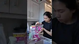 Masakin anak nasigoreng jadul buat bekal Pembelian Teh nya bisa di 😂#shorts#short#kristinakonnamia