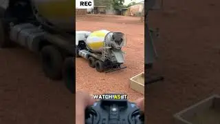 Realistic RC Concrete Mixer Truck in Action!  Remote Control Construction Toy #rcshorts #shortvideo