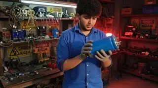 What's inside a capacitor?🤔😯⚡|कैपेसिटर  के अंदर ये  क्या मिला😯 Gold!!!!🤩🤔?|| AtomicTease||