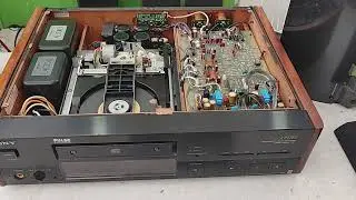 CD Sony CDP-X777es giá 11tr7