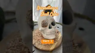 Glamorous Skull Cake: A Halloween Dessert to Die For