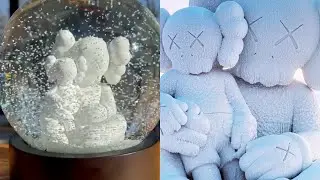 KAWS:HOLIDAY Changbai Mountain Snowglobe