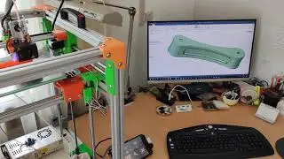 Erster Testdruck mit dem Hypercube Evolution 3D-Drucker (Eigenbau)