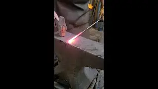 Forging a Japanese Hand Sickle!