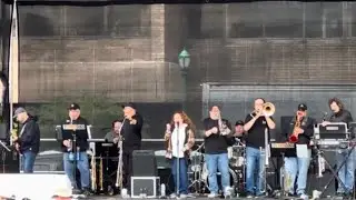 The Horn Dogs- The Shape I&rsquo;m In (The Band Cover)  5/5/24 Clinton Square; Syracuse, NY
