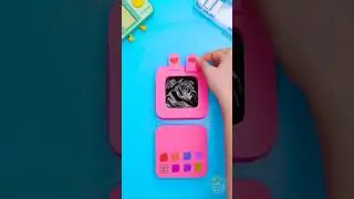 📱 Let&rsquo;s Make a Colorful Paper Phone for Pretend Play! ✂️