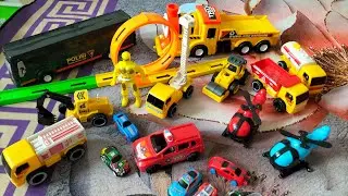 Mainan mobil-mobilan polisi, mobil balap, truk tangki, kereta api, helikopter, mobil damkar