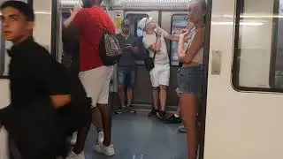 Metro de Barcelona L1 | Urgell (TMB 4000-6000)