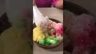 Ice Kacang Famous Dessert in Singapore#food #asmr #trending #shorts #satisfying