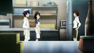 Onodera's mom tease her in front of raku