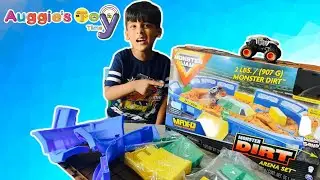 Playtime with Monster Jam Toys - MONSTER DIRT ARENA SET (Ft. Max-D) | Spin Master | Unbox & Setup