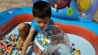 COMPRAMOS UMA MÁQUINA DE BOLINHAS PULA PULA