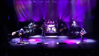 Kansas live - Mysteries and Mayhem/Lamplight Symphony/The Wall live on 4/4/2019 from Balboa Theatre