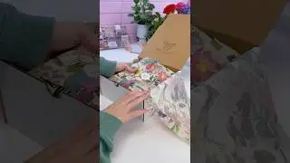 ASMR Packing Rachel&rsquo;s order! 💜📖