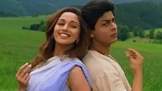 Don't hold back, express your 🥰 | Dholna | Dil To Pagal Hai | Shah Rukh Khan | Madhuri Dixit #Shorts