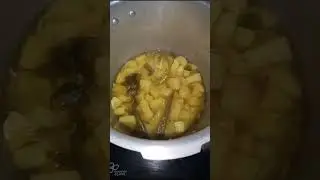 just try😋#potato curry😊#youtubeshortvideo #Chinnus cooking vlog