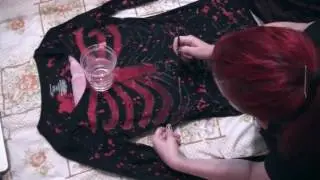 Skeleton Shirt DIY