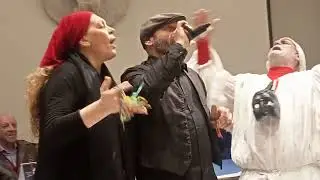 Presentazione Calendario Pulcinella e tammurriata con la paranza Vesuvius