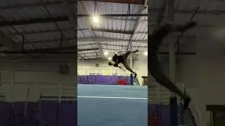 SLOW MOTION SIDEFLIP 😉Slowmo Tricking, Parkour, Gymnastics Training Gym Motivation & Circus Fitness