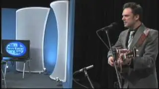 Mark Erelli plays 