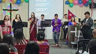 Christmas 🎄🎁 prayer song (Nepali youths performance)