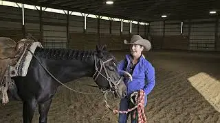 I can't believe she does that!! 🫨            Side reins: a useful tool when used CORRECTLY