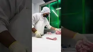 Pork mask cutting and trimming