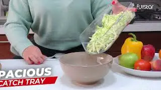 A small gadget that'll solve you big cooking issues, this is Fullstar's Compact Onion Chopper