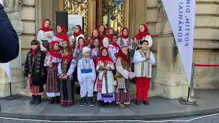 Colind: Gazdă, bine te-am găsit! / The Carol 