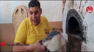 Tunisian food:Lamb head cooked in a jug محمد طباخ يبدع في تحضير رأس في الڤلة:البنةوالكرم الجنوب 🇹🇳🇹🇳