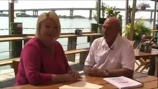 Deb Denys, discusses Federal ban on Red Snapper with local fisherman in New Smyrna Beach