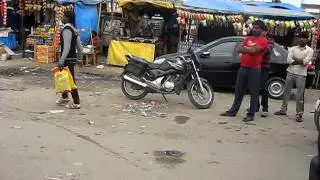 Sunauli border crossing between Nepal and India