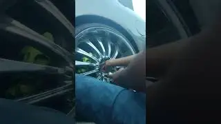 LUGS SPINNING WITH STUDS REPAIR