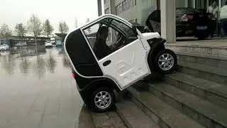 small golf cart climbing test