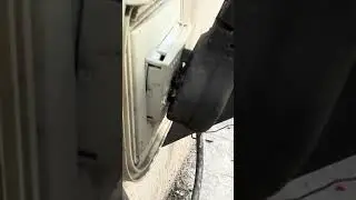 Sacando una bomba presurizadora. La mandé a arreglar, próximo video cuanto detalles y la coloco