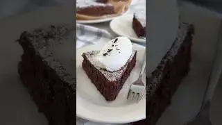 Torta Tenerina - Italian Chocolate Cake #glutenfree