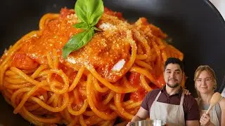 Why Italians Never Buy Jarred Sauce (Restaurant Secret Exposed)