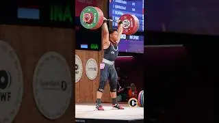 Rahmat Erwin Abdullah 🇮🇩 set a stunning World Record with a 203 kg Clean & Jerk!